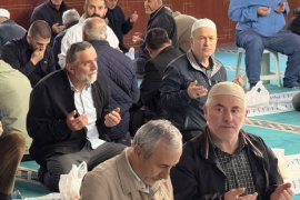 Sabah Namazı buluşmalarının ikincisi ESATPAŞA HACILAR CAMİİ ’nde gerçekleşti