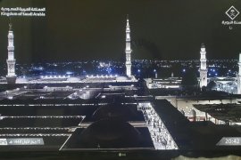 MEKKE-İ MÜKERREME KABEİ MUAZZAMA VE MEDİNE-İ MÜNEVVERE MESCİDİ NEBEVİ BİRAZ ÖNCE GÖRÜNTÜLER