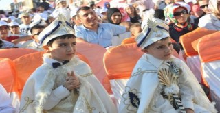 Ümraniye Meydanı’nda Sünnet Şöleni Coşkusu