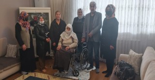 AK PARTİ'DEN TEKERLİKLİ SANDALYE