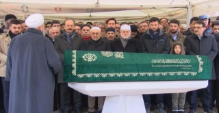 Eminevim'in kurucusu ve sahibi Emin Üstün, İstanbul'da toprağa verildi.